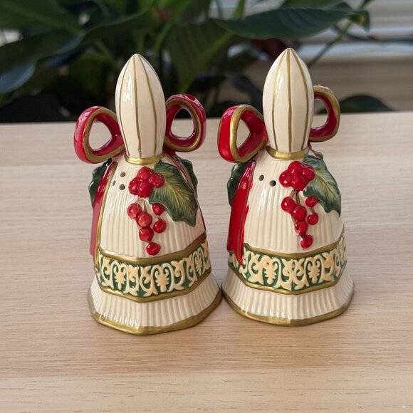 Fitz & Floyd Christmas Bells Salt & Pepper Shakers Handcrafted Ceramic Set Of Tw - Picture 4 of 7